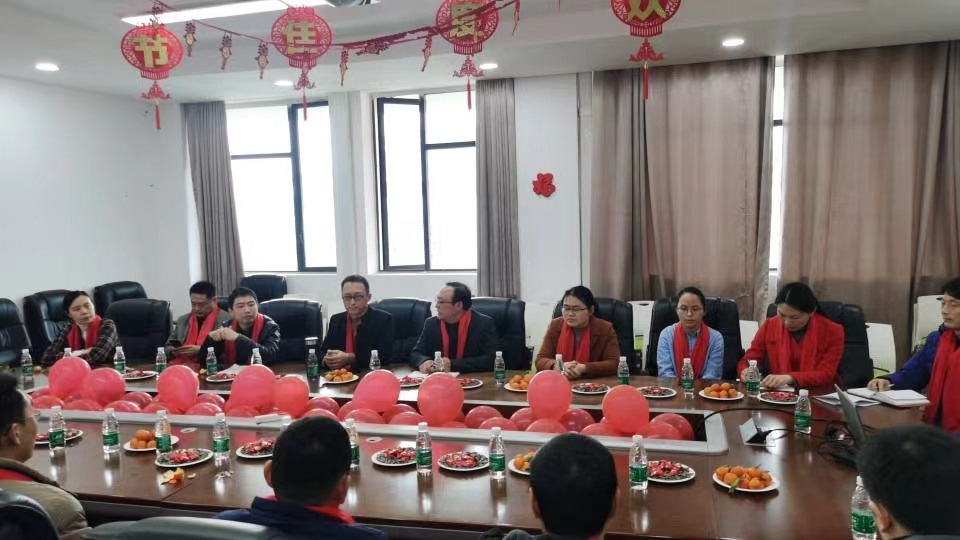 生物工程学院举行“就地过年 暖心生工”慰问活动2.jpg