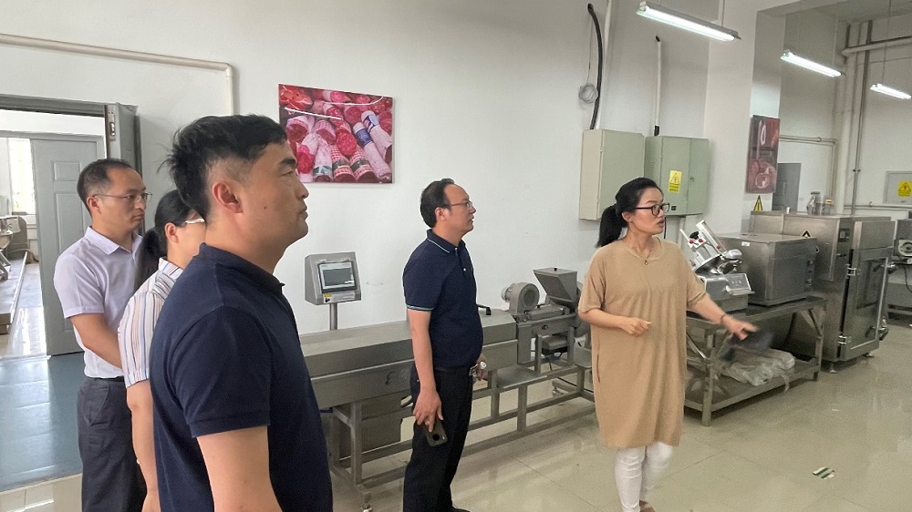 生物工程学院率队赴成都大学调研交流3.jpg