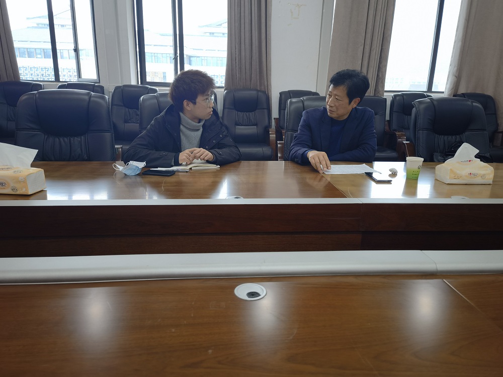 副校长罗惠波深入生物工程学院学生第三支部讲专题党课1.jpg