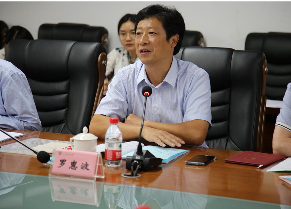 生工学院—酿酒生物技术及应用四川省重点实验室学术委员会换届会议.jpg